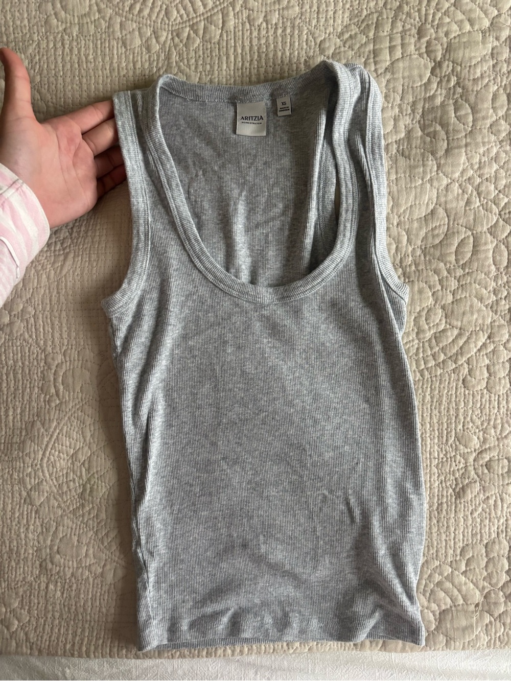 Aritzia Light Grey Ribbed Scoop Tank